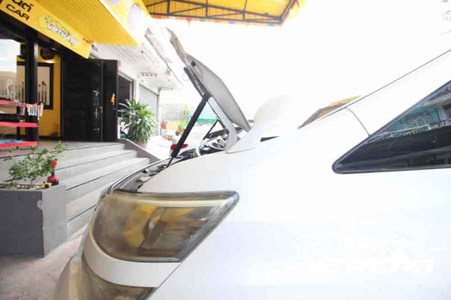 toyota alpard gen 2