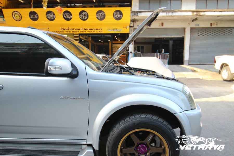 isuzu d-max 2002-12