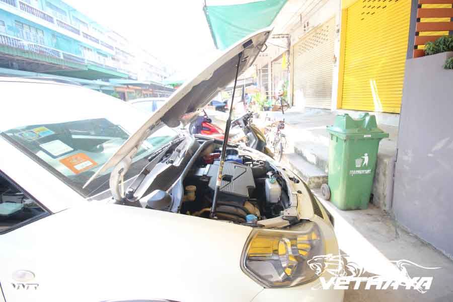 SUZUKI XS4 2010-14