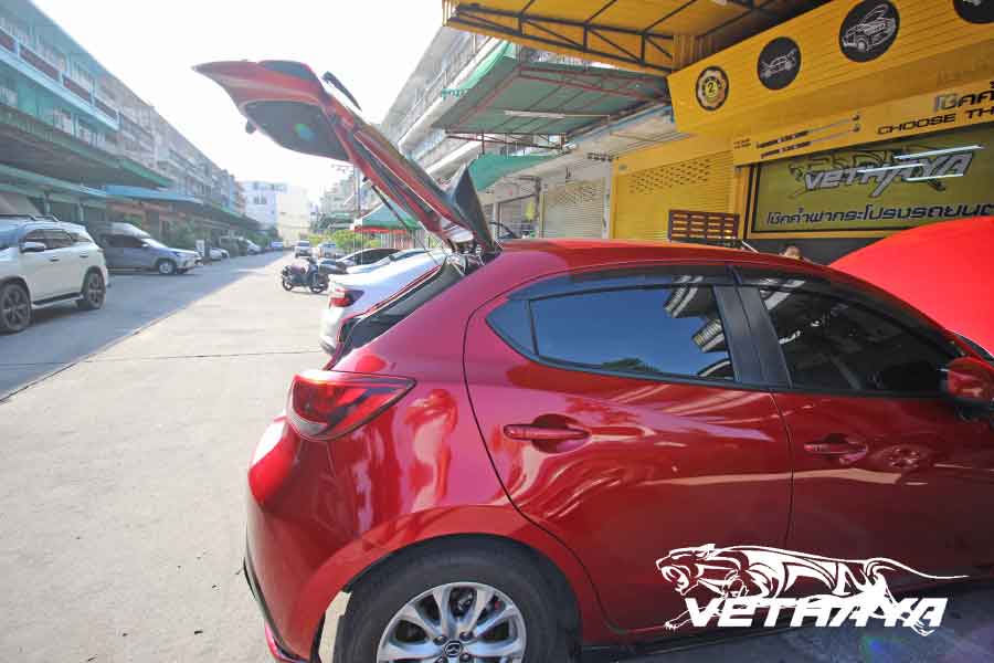 mazda 2 skyactive 2012
