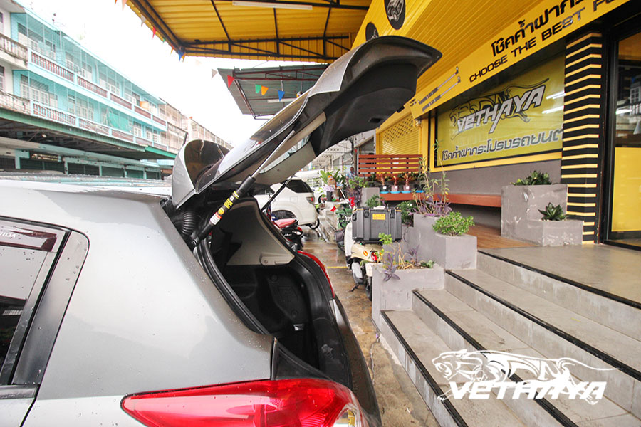 âªê¤»Ô´·éÒ nissan Tiida 2014